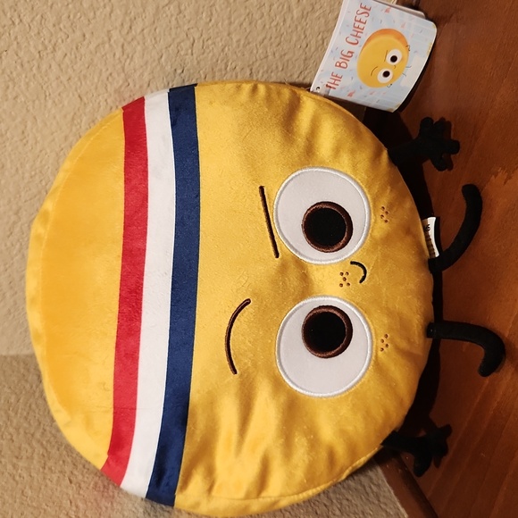 Kohl's Other - The Big Cheese Plush Character Book Buddy